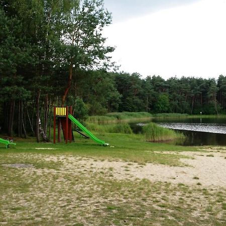 Вилла Na Skraju Lasu Chodel Экстерьер фото